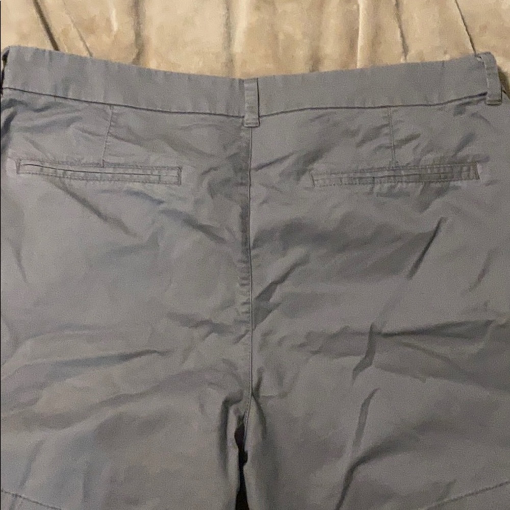 Women’s Shorts - Picture 5 of 6